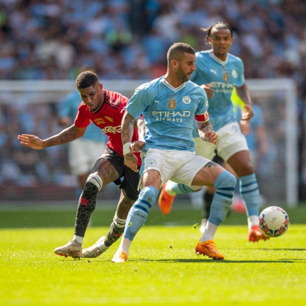 岸首次碰撞 岸首次碰撞