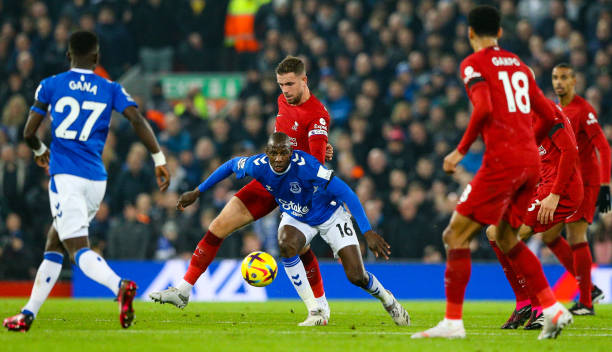 女性解说 女性解说