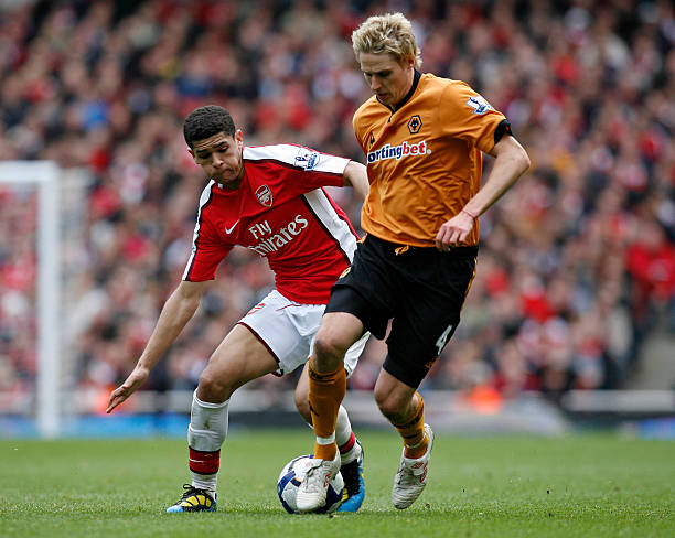 尔的加入 尔的加入