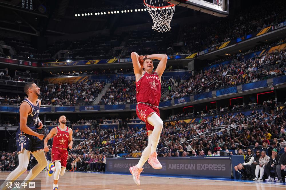 赛中大放异 赛中大放异